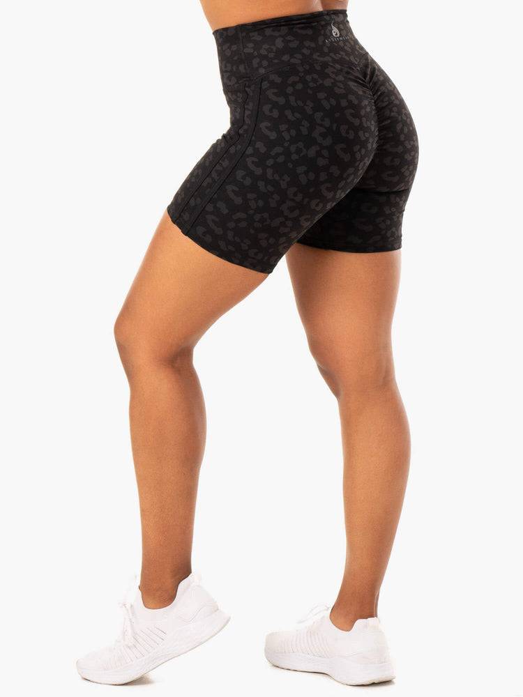 Black Leopard Ryderwear Women Shorts Evolution High Waisted Scrunch Women's Shorts | AU2181MA