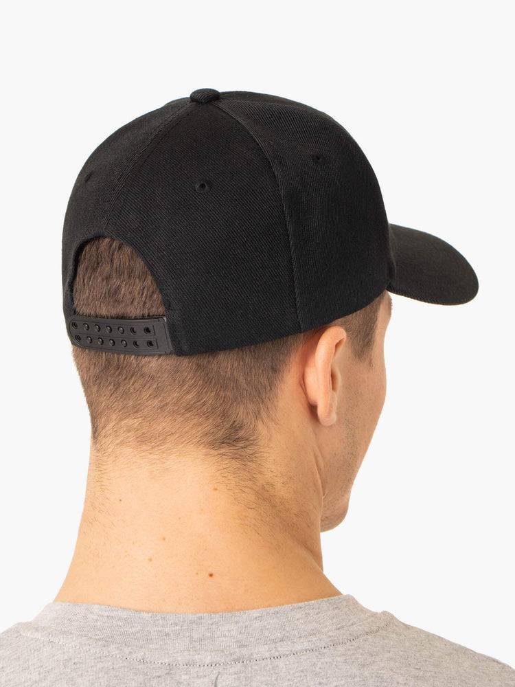 Black Ryderwear Men Caps Pursuit Men's Caps | AU1613RW