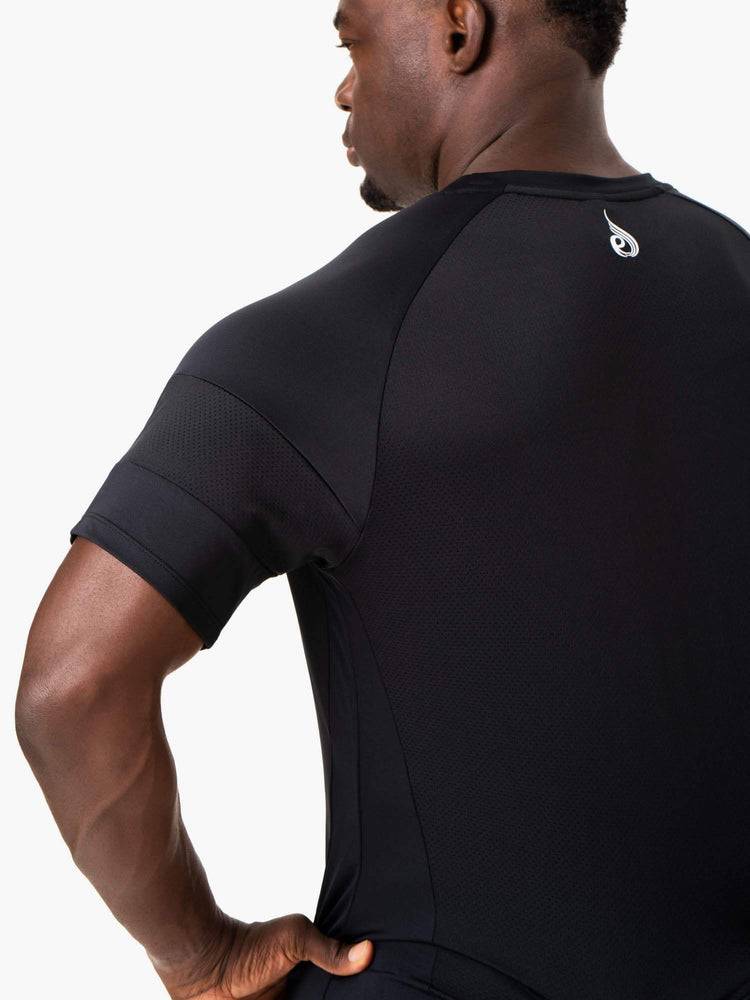 Black Ryderwear Men T Shirts Action Mesh Men's T Shirts | AU1185KI