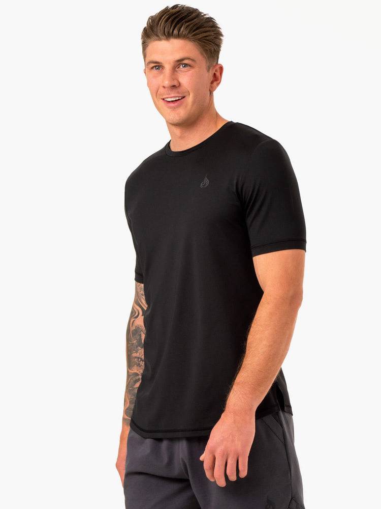 Black Ryderwear Men T Shirts Optimal Mesh Men's T Shirts | AU1262JJ