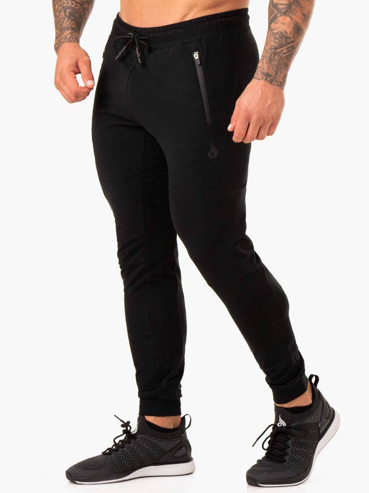 Black Ryderwear Men Track Pants Endurances Men's Track Pants | AU1008VD