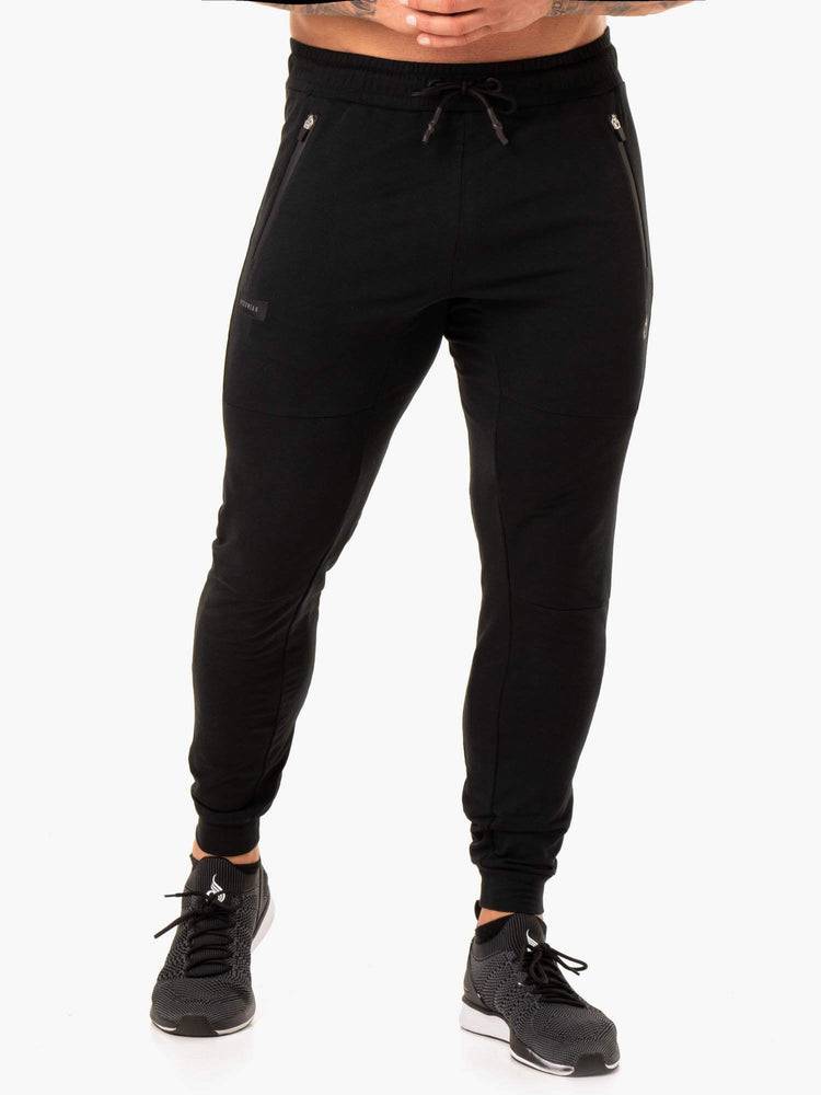 Black Ryderwear Men Track Pants Endurances Men\'s Track Pants | AU1008VD