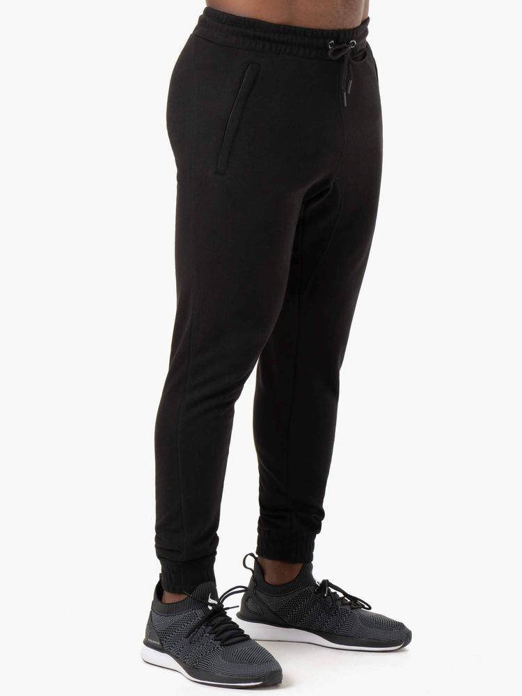 Black Ryderwear Men Track Pants Irons Men's Track Pants | AU1020OR