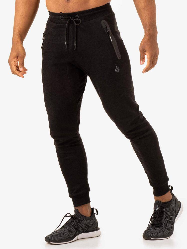 Black Ryderwear Men Track Pants Overdrive Men\'s Track Pants | AU1030LH