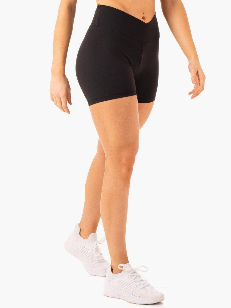 Black Ryderwear Women Shorts Serene Cross Over Scrunch Women's Shorts | AU2106EX