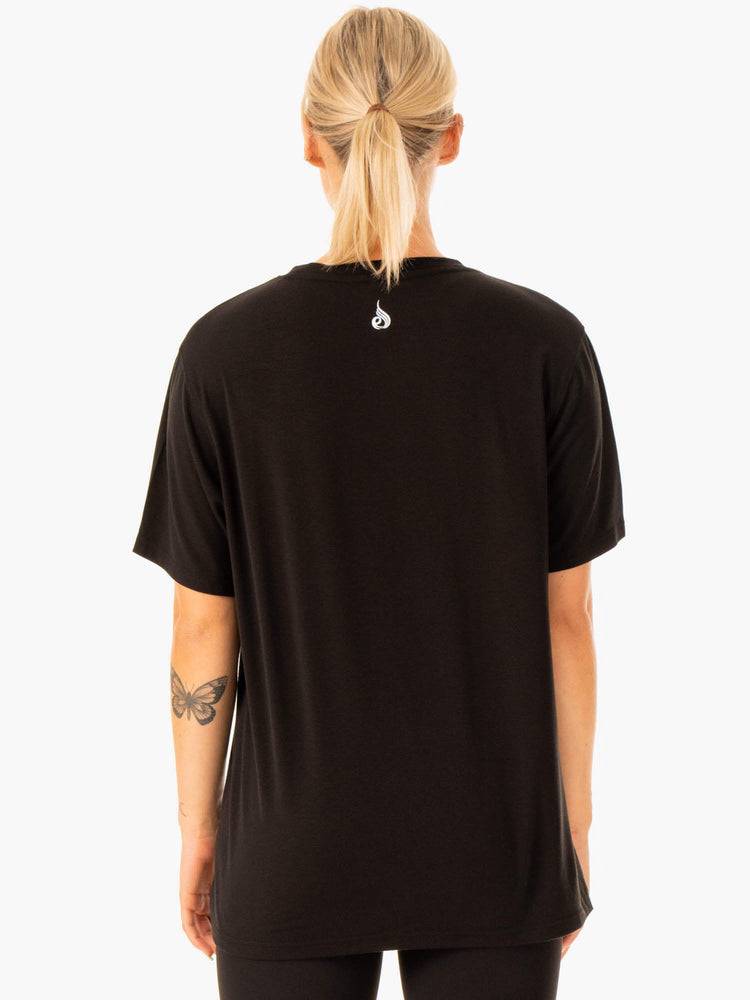 Black Ryderwear Women T Shirts Edit Longline Women's T Shirts | AU2761LH