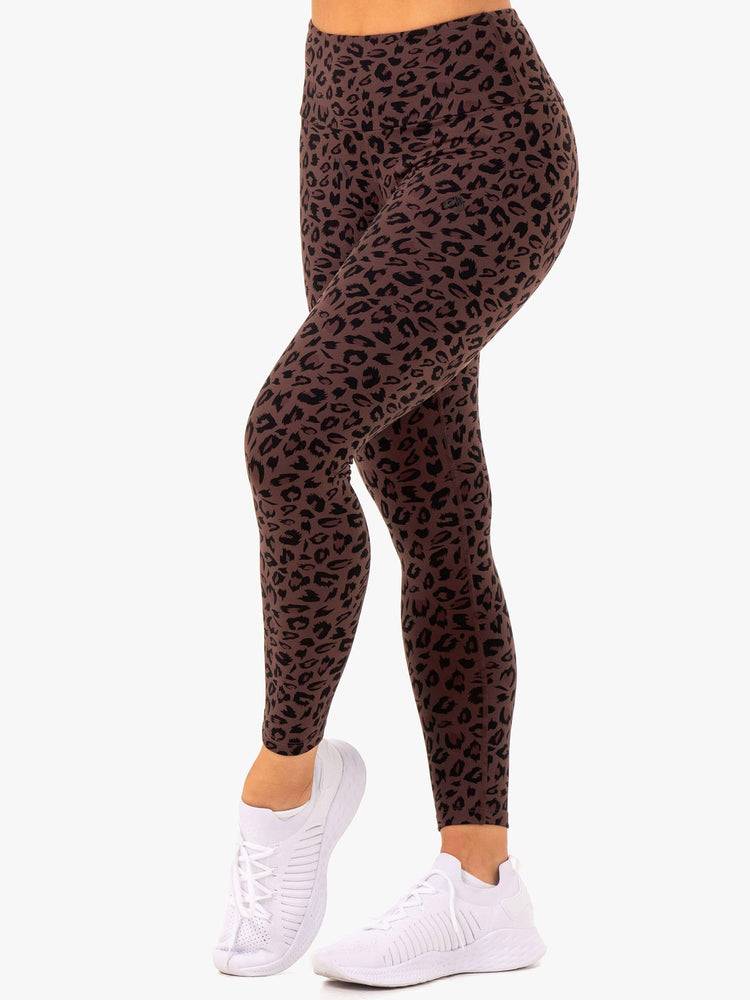 Chocolate Leopard Ryderwear Women Leggings Adapt High Waisted Scrunch Women's Leggings | AU1923WY