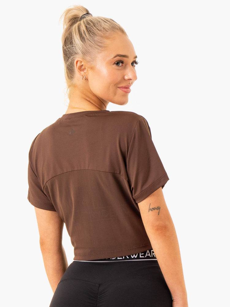 Chocolate Ryderwear Women T Shirts Level Up Cropped Women's T Shirts | AU2784GL