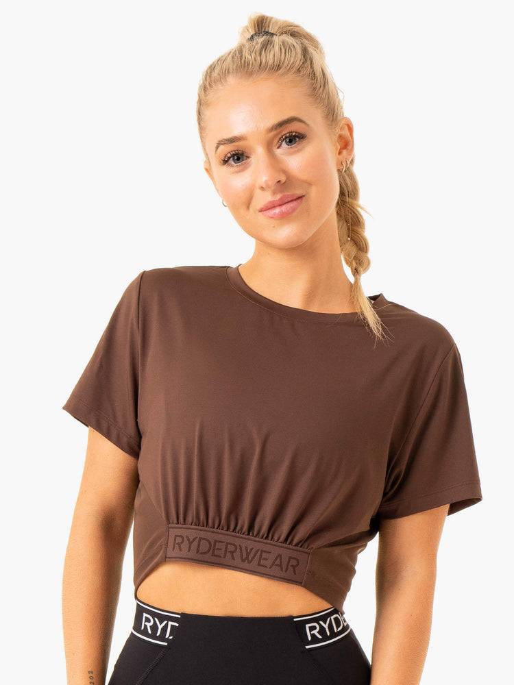 Chocolate Ryderwear Women T Shirts Level Up Cropped Women's T Shirts | AU2784GL