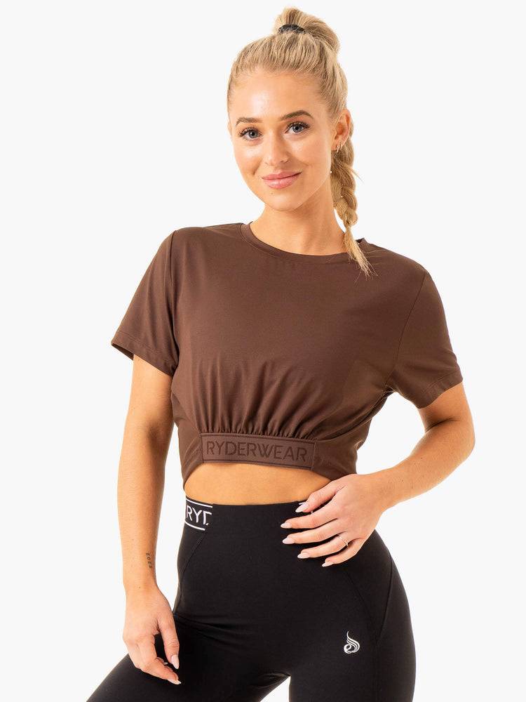 Chocolate Ryderwear Women T Shirts Level Up Cropped Women\'s T Shirts | AU2784GL