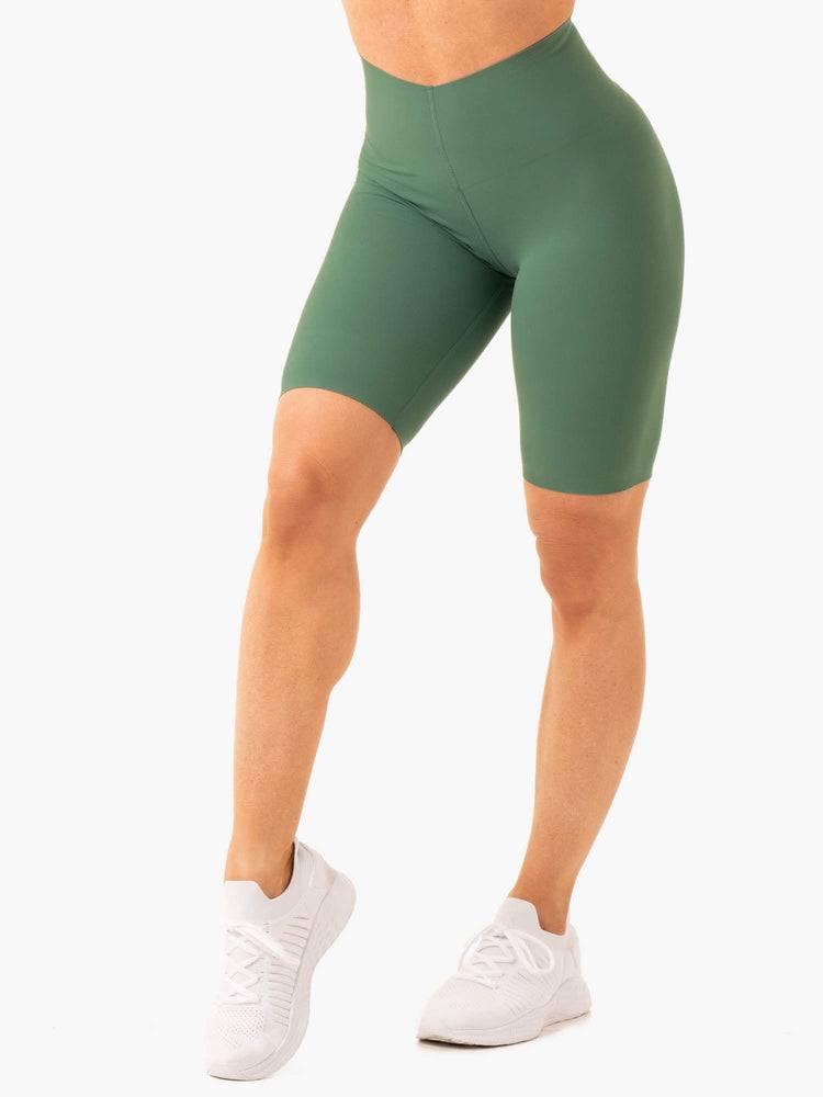 Dark Green Ryderwear Women Shorts Extend Compression Bike Women's Shorts | AU2062AP