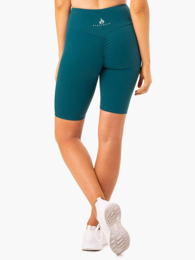 Emerald Ryderwear Women Shorts Staples Scrunch Bum Bike Women's Shorts | AU2124XF