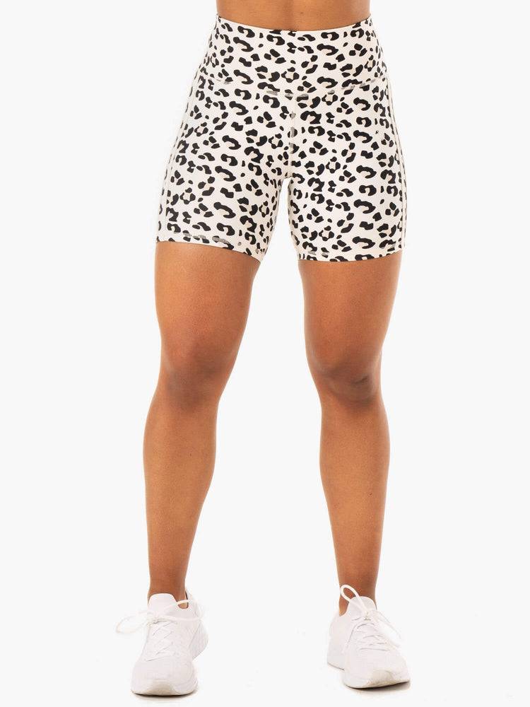 Ivory Leopard Ryderwear Women Shorts Evolution High Waisted Scrunch Women\'s Shorts | AU1985SO