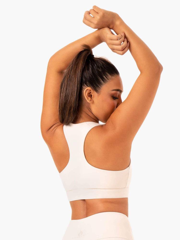 Ivory Ryderwear Women Sports Bra Adapt Twist Women's Sports Bra | AU2346YU