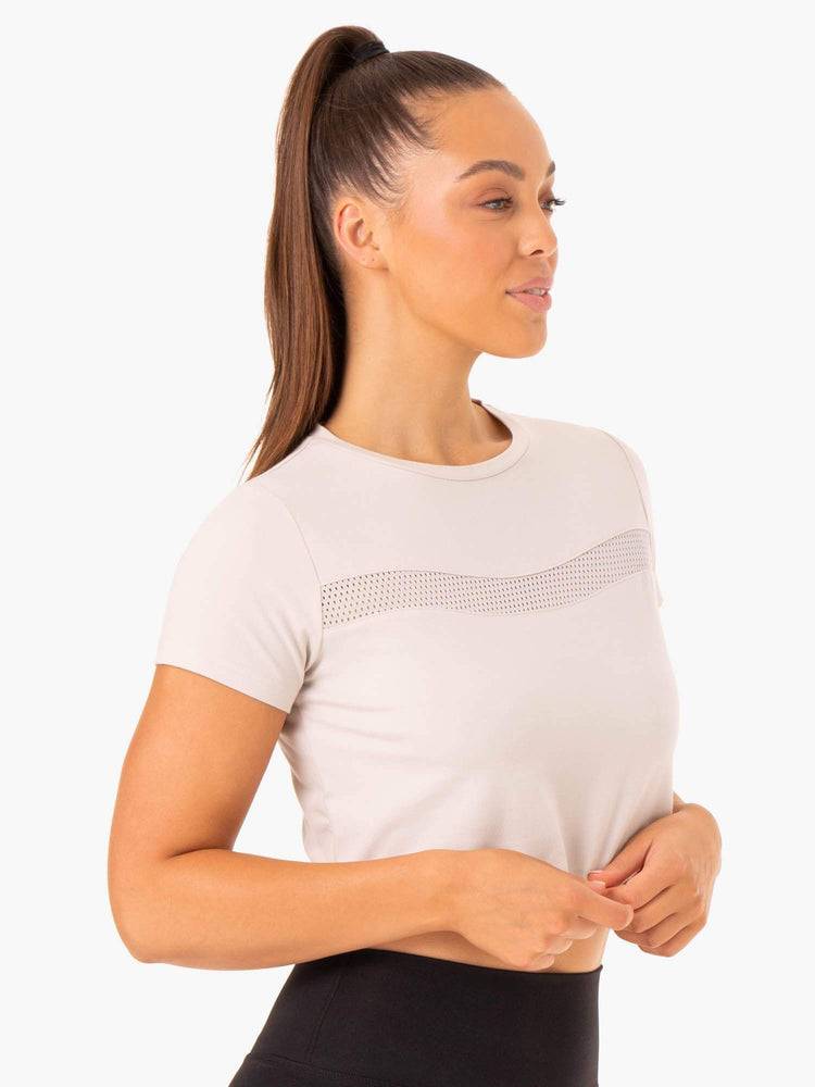 Ivory Ryderwear Women T Shirts Hybrid Mesh Tee Women's T Shirts | AU2711NB