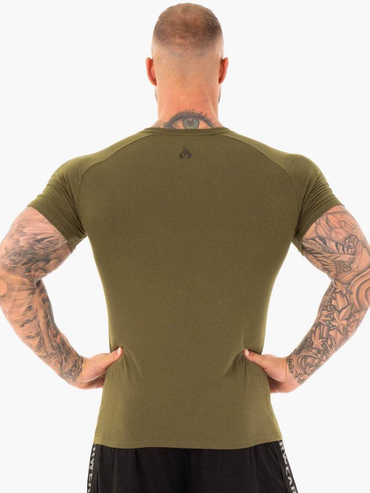 Khaki Ryderwear Men T Shirts Active Men's T Shirts | AU1191BC