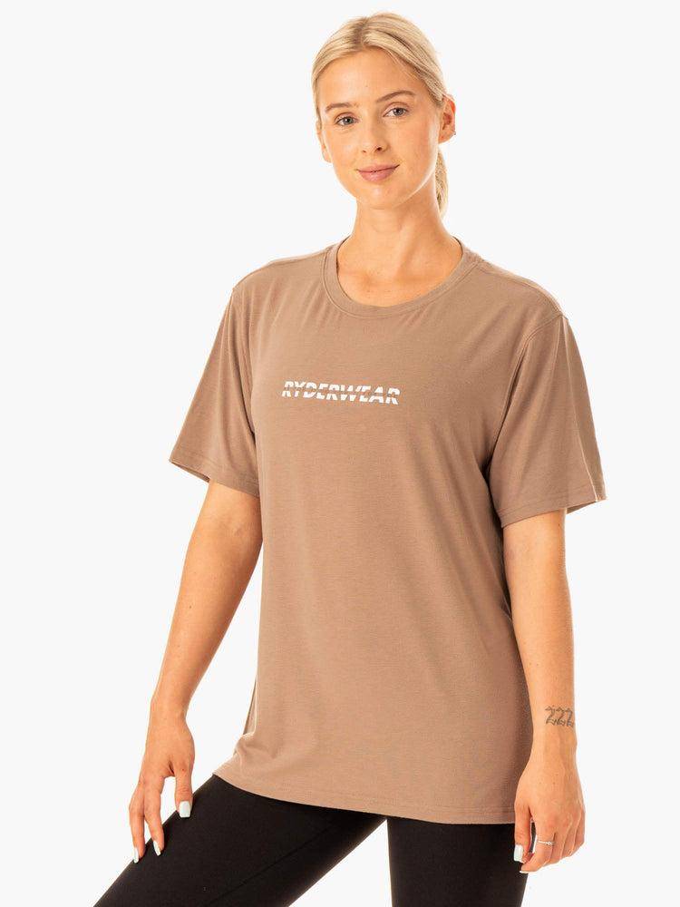 Latte Ryderwear Women T Shirts Edit Longline Women's T Shirts | AU2762KI