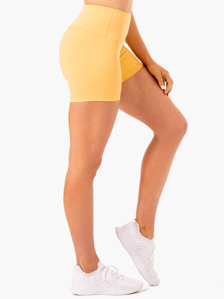 Mango Ryderwear Women Shorts Staples Scrunch Bum Mid Length Women's Shorts | AU2134TV