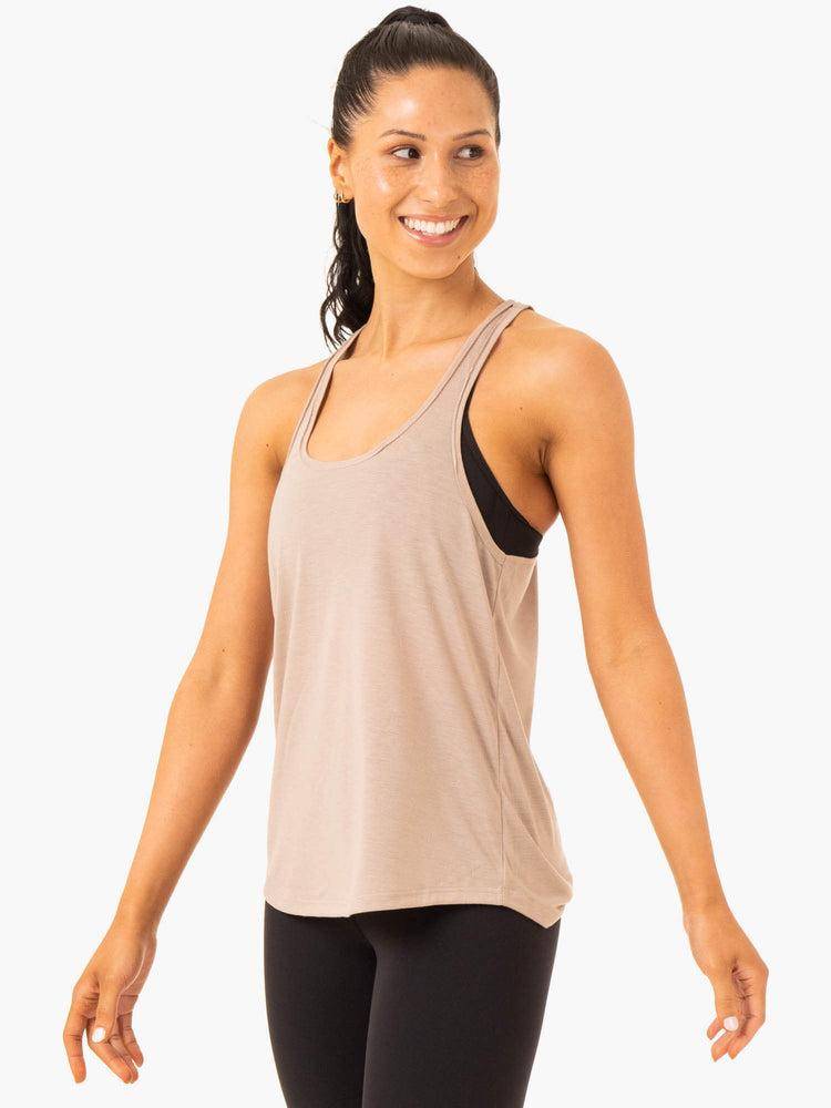 Mushroom Ryderwear Women Tanks Elevate Singlet Women's Tanks | AU2812DN