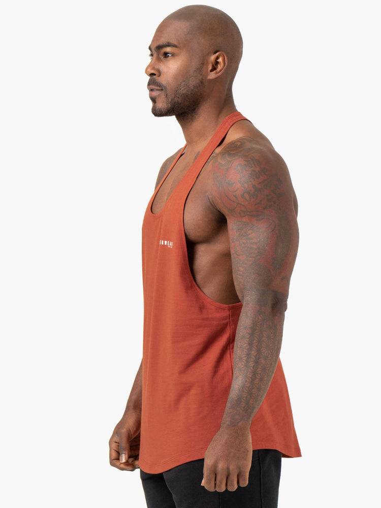 Red Clay Ryderwear Men Gym Stringers Pursuit Stringer T-Back Men's Gym Stringers | AU1538UT