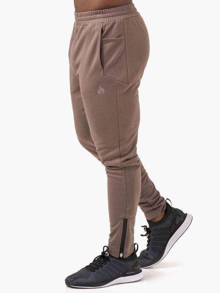 Taupe Ryderwear Men Track Pants Pursuits Men\'s Track Pants | AU1033CE